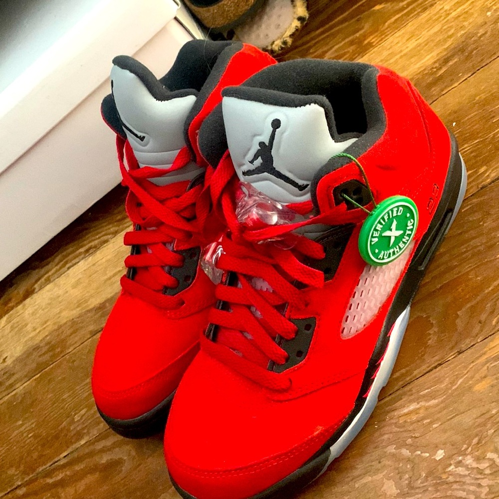 Jordans 6.5Y